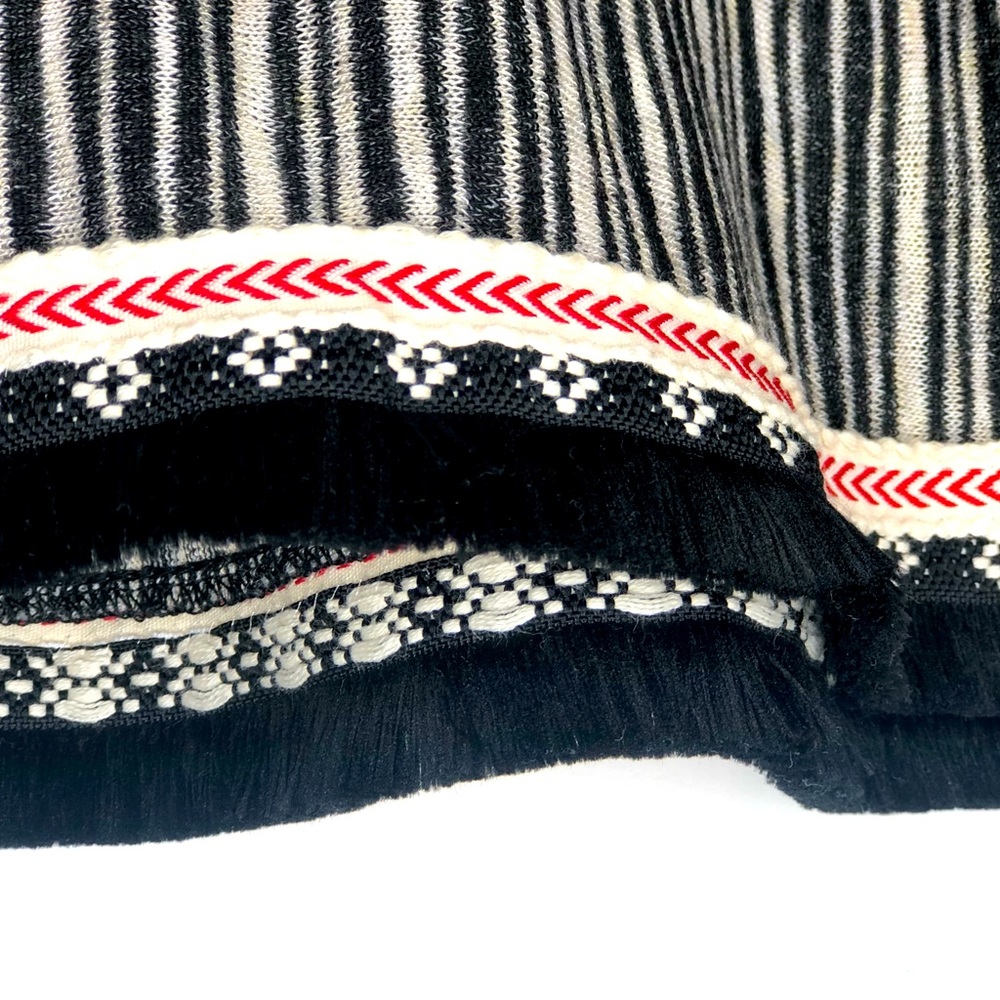 Anthropologie W5 tunic sleeveless blouse with black fringe detail at bot… - Picture 3 of 7